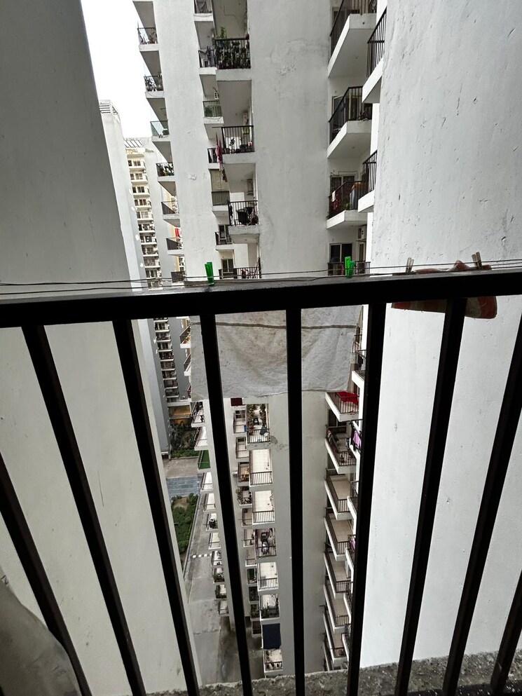 Balcony, panchsheel-greens-ii 2 Bedroom 915 Sq.Ft. Apartment In Sector 16 Greater Noida Greater Noida 9082250