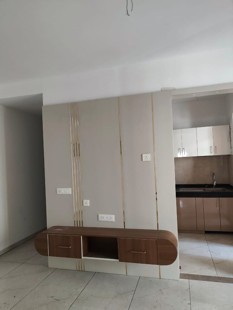 Bathroom, omaxe-the-palace 3 Bedroom 1550 Sq.Ft. Apartment In Gomti Nagar Lucknow 9082249