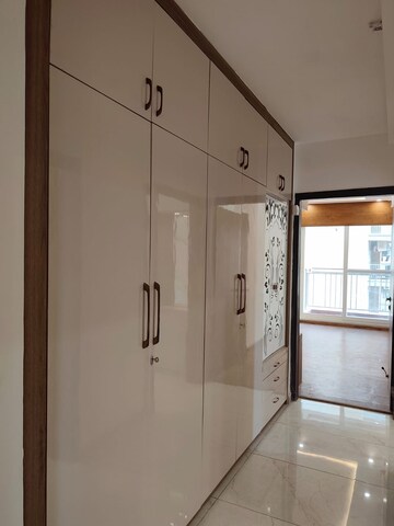 Building Lobby in 3 BHK Apartment at Omaxe The Palace, Gomti Nagar – for Rent