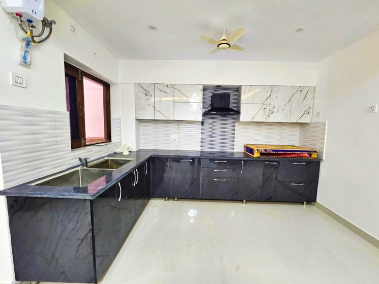 Kitchen, ambala highway 3 Bedroom 150 Sq.Yd. Apartment In Ambala Highway Zirakpur 9082256