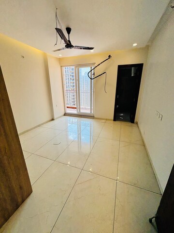 Kitchen in 4 BHK Apartment at Rishita Manhattan, Gomti Nagar – for Rent