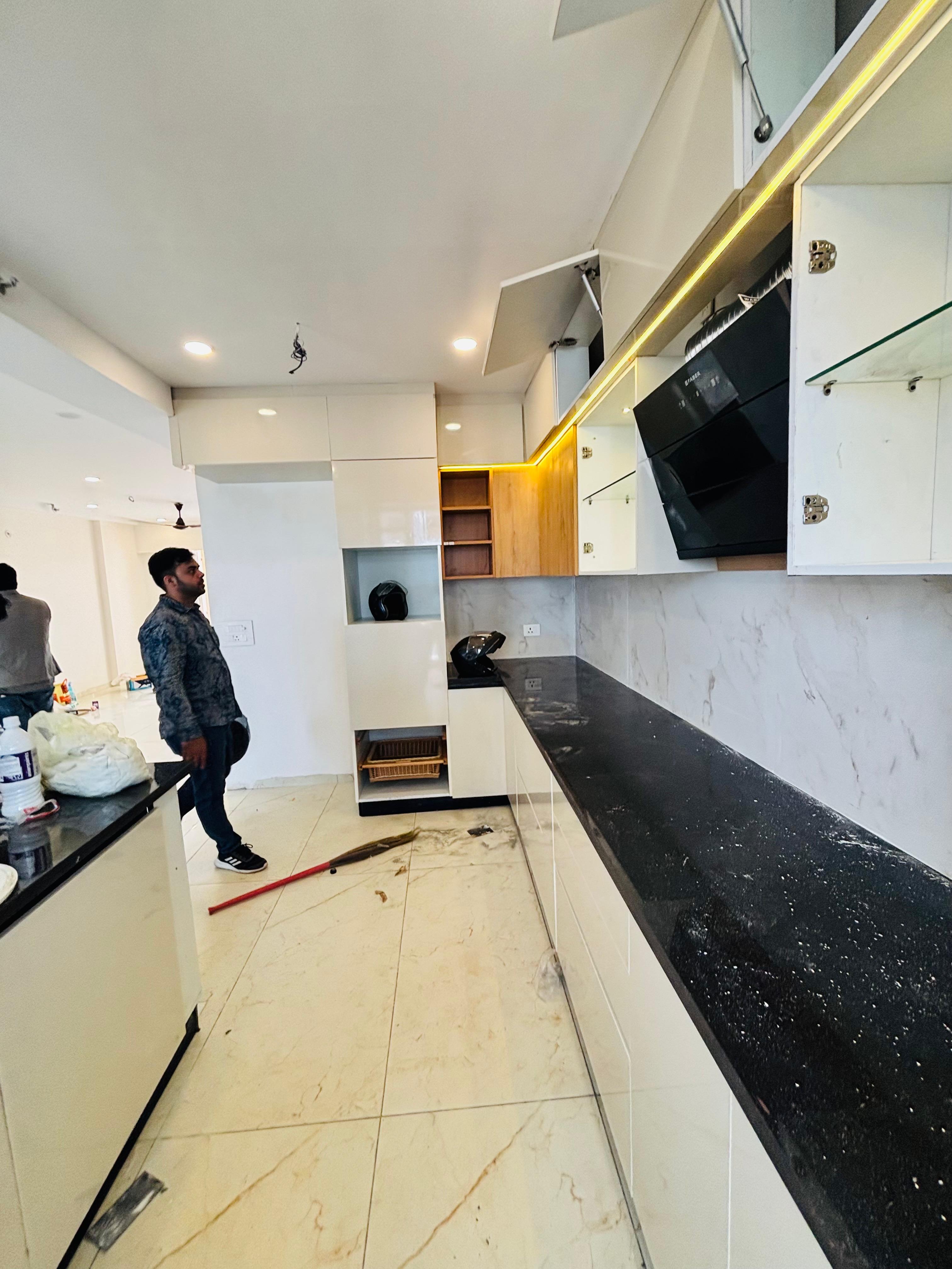 4 BHK + Extra Room Apartment For Rent in Rishita Manhattan