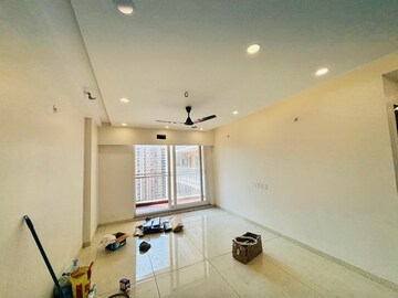Bathroom in 4 BHK Apartment at Rishita Manhattan, Gomti Nagar – for Rent