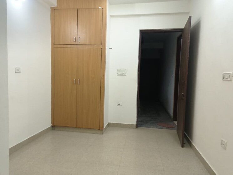 Room, saket 1 RK 450 Sq.Ft. Builder Floor In Saket Delhi 9082293