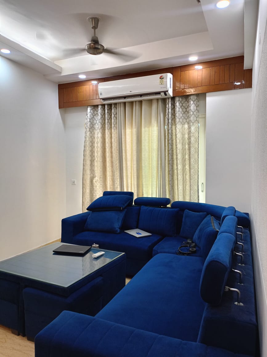 3 BHK + Study Room Apartment For Rent in Mahagun Moderne