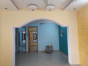 Room in 2 BHK Builder Floor at Infra high - I, Indira Nagar – for Rent