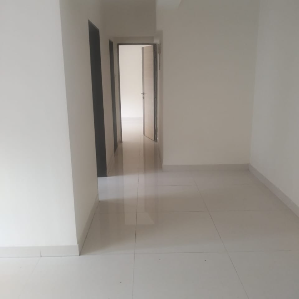 4 BHK + Extra Room 1713 Sq.Ft. Apartment in Lodha Altus