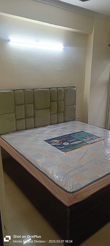 Bedroom in 2 BHK Independent House at Sector 55 – for Rent