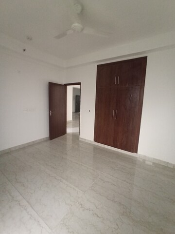 Furnished Amenities in 3 BHK Apartment at Unnati Fortune The Aranya, Sector 119 – for Rent