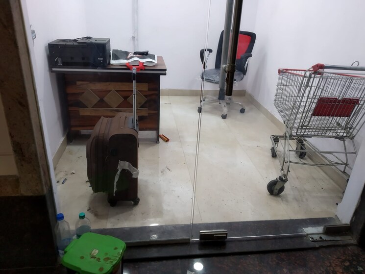 Exterior View, galaxy-diamond-plaza Commercial Shop 160 Sq.Ft. In Sector 4 Greater Noida Greater Noida 9082336