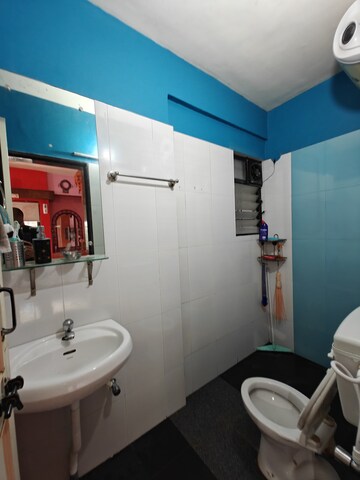 Bathroom in 2 BHK Apartment at Pristine Fontana, Bavdhan – for Rent