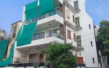 6+ BHK Independent House For Sale in Sector 27