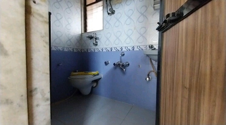 Bathroom, sonal-link-residency 1 Bedroom 650 Sq.Ft. Apartment In Malad West Mumbai 9082372