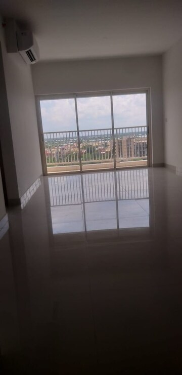 Room in 4 BHK Apartment at PS One 10, New Town – for Sale