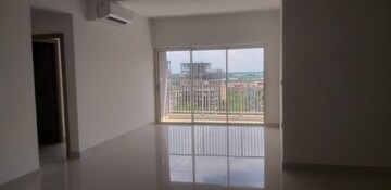 Room in 4 BHK Apartment at PS One 10, New Town – for Sale