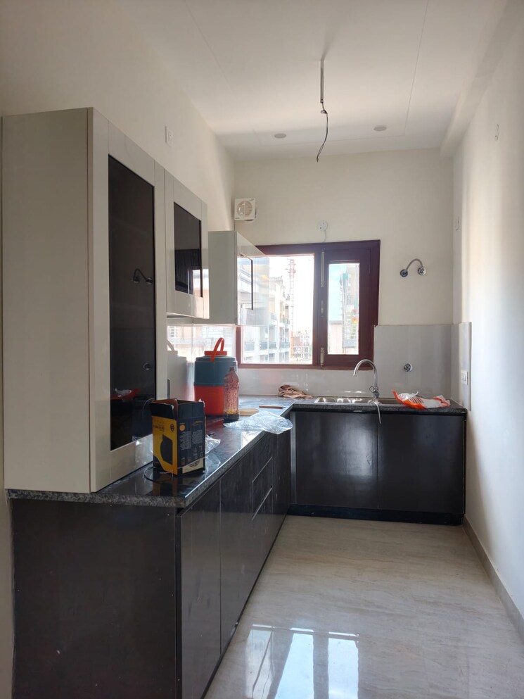 Kitchen, ghb-splande 3 Bedroom 1650 Sq.Ft. Apartment In Patiala Road Zirakpur 9082390