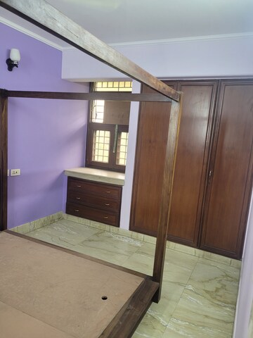 Furnished Amenities in 3 BHK Apartment at Ayaan Antariksh Apartment, Rohini – for Rent