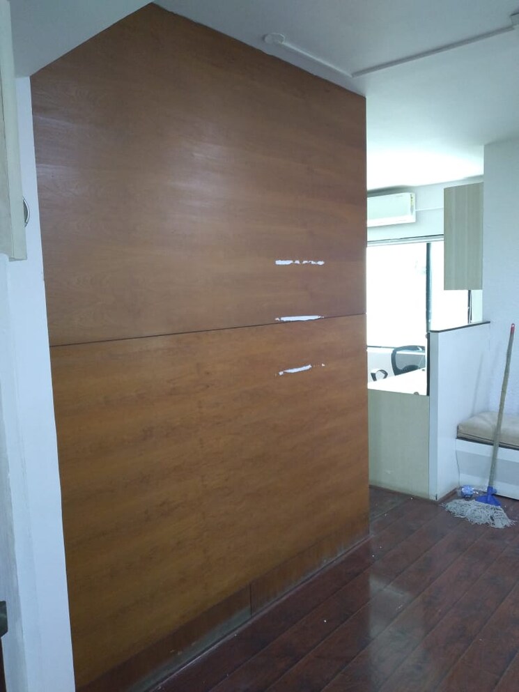 Room, shivaji nagar Commercial Office Space 1000 Sq.Ft. In Shivaji Nagar Bangalore 9082408