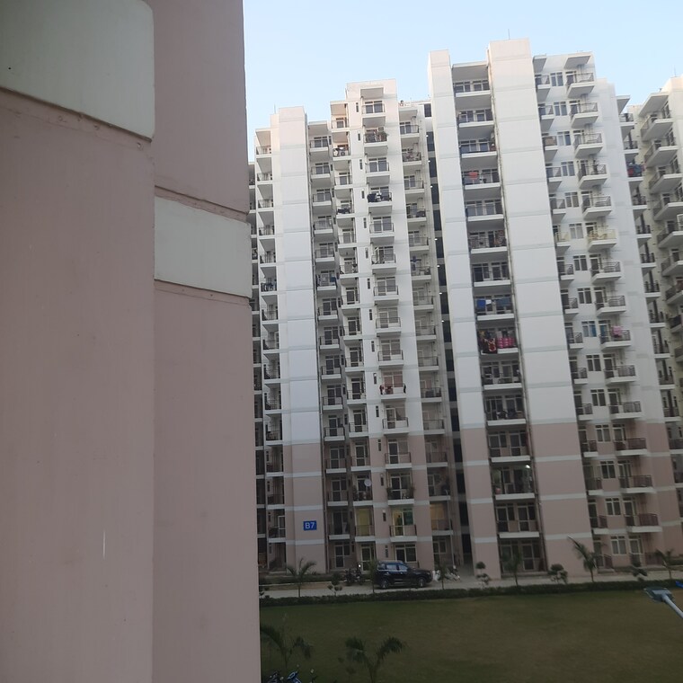 Exterior View, suncity-avenue-76 2 Bedroom 682 Sq.Ft. Apartment In Sector 76 Gurgaon 9082426