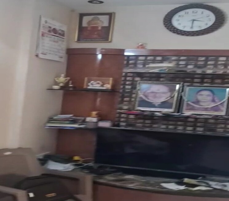 undefined, dadar east 2 Bedroom 675 Sq.Ft. Apartment In Dadar East Mumbai 9082457