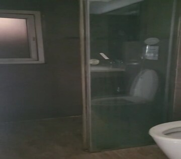 Bathroom in 4 BHK Apartment at Worli – for Sale