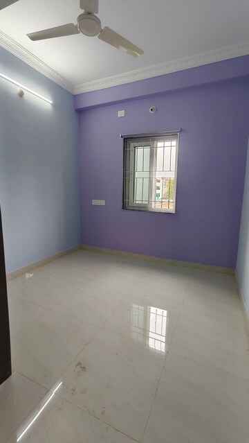 Room in 1 BHK Apartment at Begumpet – for Rent