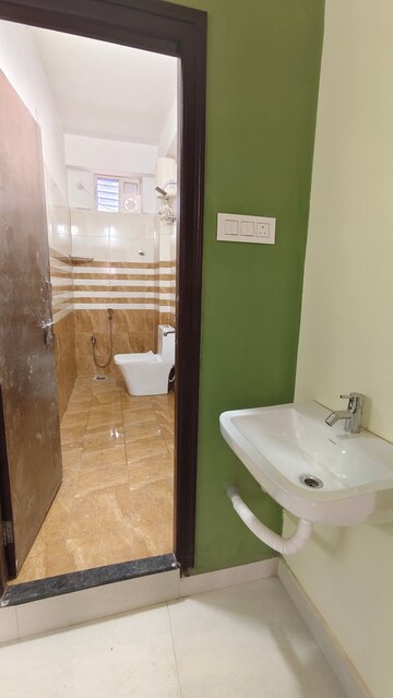 Bathroom in 1 BHK Apartment at Begumpet – for Rent
