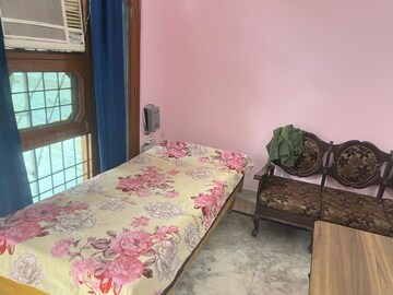1 BHK Independent House For Rent in Sector 68