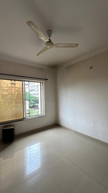 Room in 2 BHK Apartment at G K Dwarka Queens Park, Pimple Saudagar – for Rent