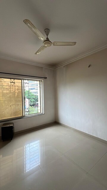 Room in 2 BHK Apartment at G K Dwarka Queens Park, Pimple Saudagar – for Rent