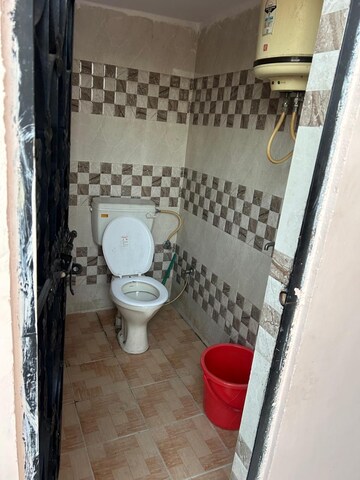 Bathroom in 2 BHK Independent House at Sector 40 – for Rent