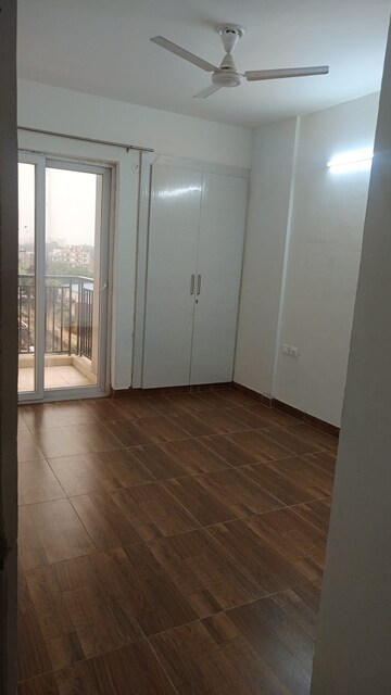 Bedroom in 2 BHK Apartment at Ratan Pearls, Sector 16 Greater Noida – for Rent