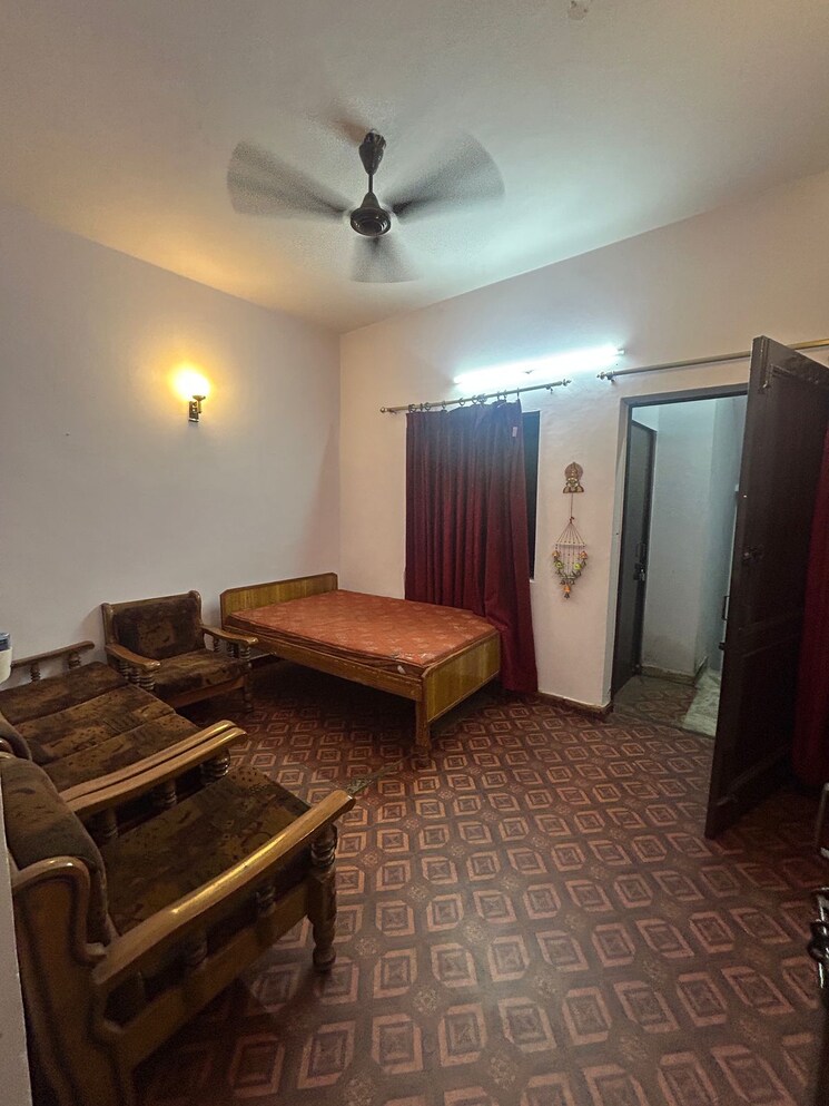 Living Room, veera-safdarjung-enclave 1 Bedroom 850 Sq.Ft. Builder Floor In Safdarjung Enclave Delhi 9082578