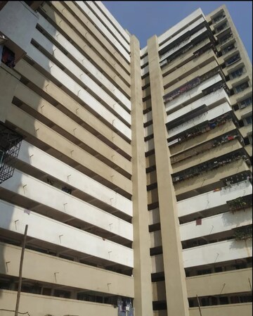 2.5 BHK Apartment – Exterior View View at Govandi East - for Rent