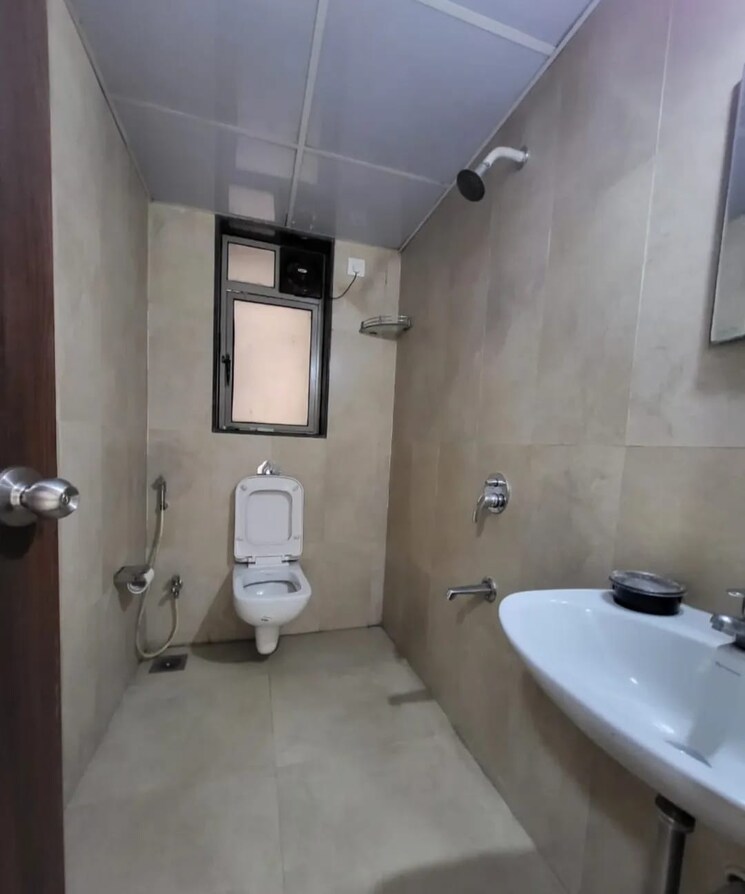 Bathroom, runwal-eirene 2 Bedroom 568 Sq.Ft. Apartment In Balkum Pada Thane 9082602