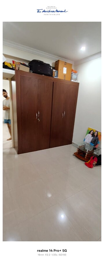 Room in 2 BHK Apartment at Sai Sri Apartments, Kondapur – for Sale