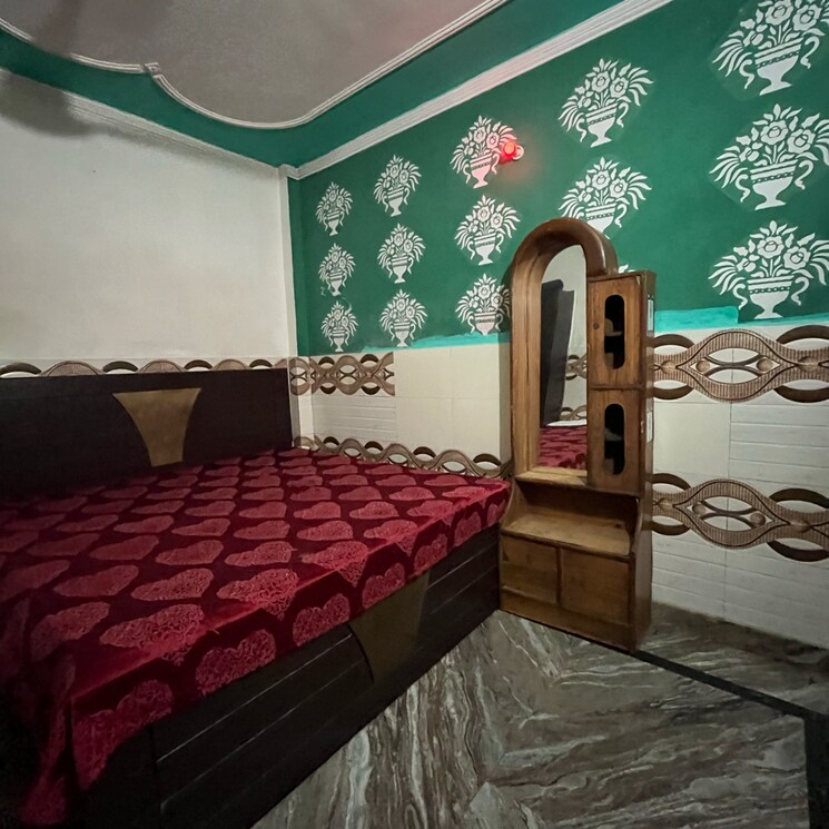Bedroom, saket 1 RK 400 Sq.Ft. Builder Floor In Saket Delhi 9082644