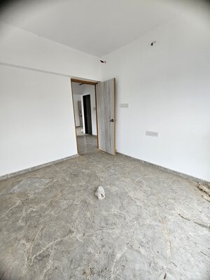 Room in 2 BHK Apartment at Shraddha Evoque, Bhandup West – for Sale