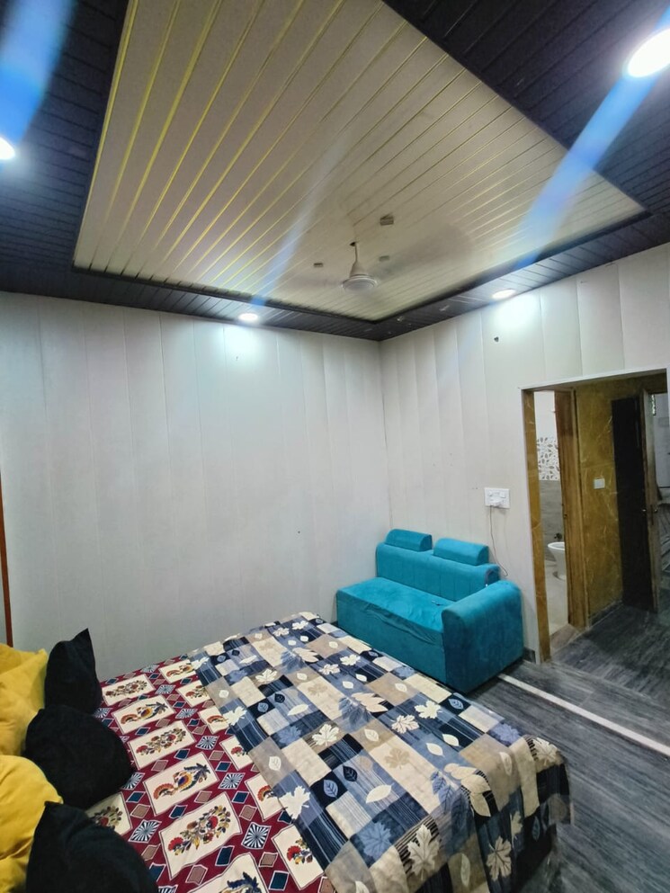 Bedroom, freedom fighters enclave Studio 350 Sq.Ft. Builder Floor In Freedom Fighters Enclave Delhi 9082670