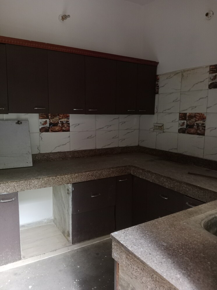 Kitchen, sector 37 2 Bedroom 1100 Sq.Ft. Builder Floor In Sector 37 Faridabad 9082664