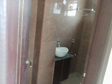 Bathroom in Studio Apartment at Tilak Nagar – for Rent