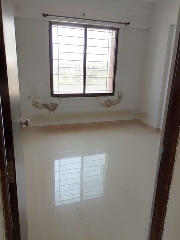 Room in 1 BHK Apartment at Ratan Neptune, Hadapsar – for Sale