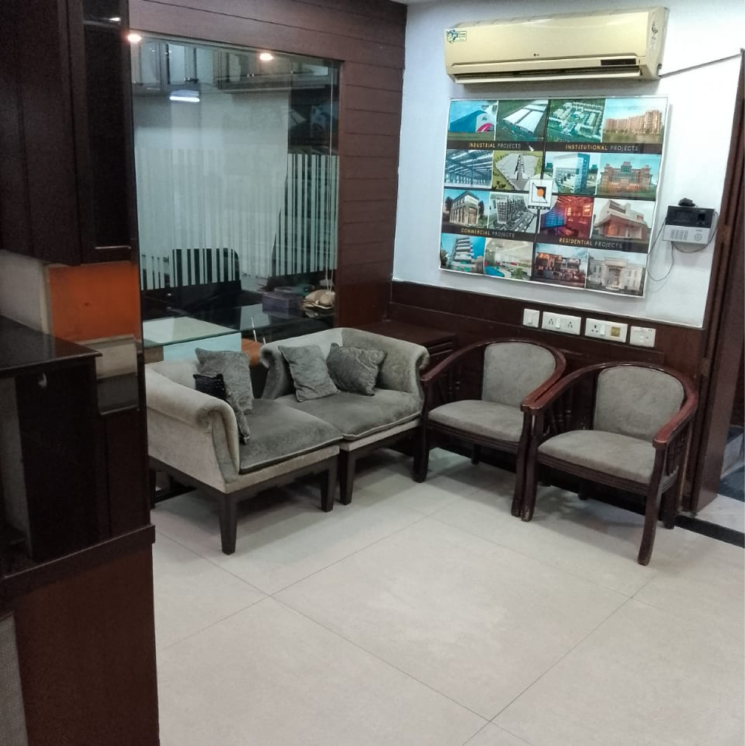 Team Area, south extension i Commercial Office Space 2600 Sq.Ft. In South Extension I Delhi 9082759