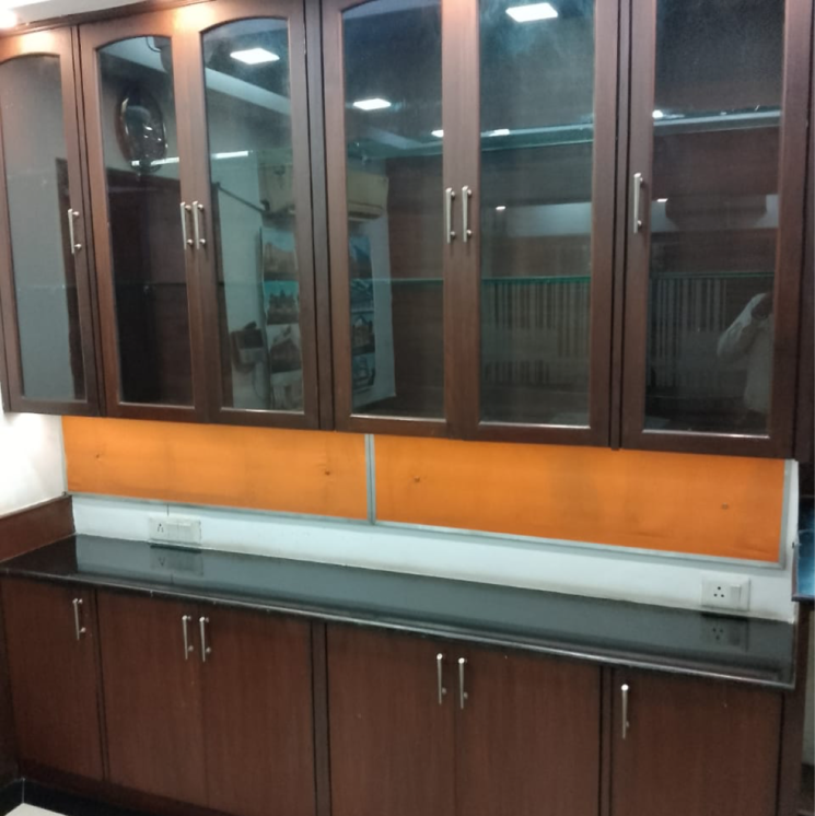 Team Area, south extension i Commercial Office Space 2600 Sq.Ft. In South Extension I Delhi 9082759