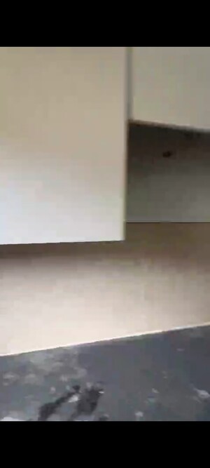 Room in 3 BHK Builder Floor at Hargobind Enclave – for Sale