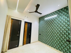 2 BHK Builder Floor For Sale in Sector 115