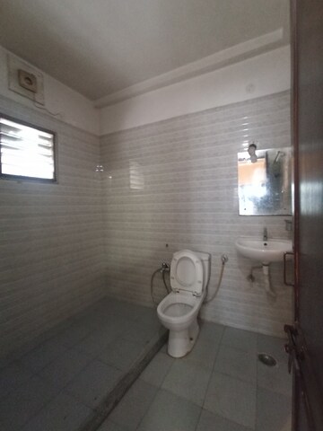 Bathroom in 3 BHK Apartment at Venkat Enclave Hitech City, Hi Tech City – for Rent