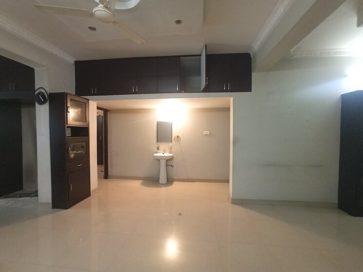Room, venkat-enclave-hitech-city 3 Bedroom 2100 Sq.Ft. Apartment In Hi Tech City Hyderabad 9082866