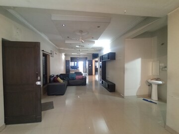 Living Room in 3 BHK Apartment at Venkat Enclave Hitech City, Hi Tech City – for Rent