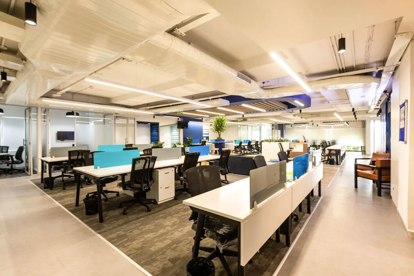 Office Space For Rent in Fergusson College Road